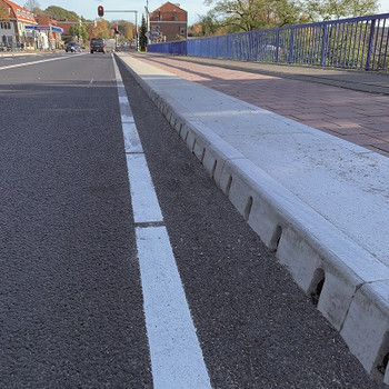 KerbDrain lijnafwatering op viaduct N225