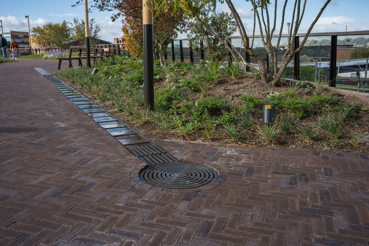 ACO-ExoDrain-zwolle-passerelle  103 