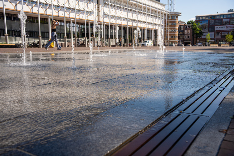 Marktplein Apeldoorn-00201