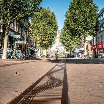 Bijzonder lijnenspel met ExoDrain Bijzonder lijnenspel met ExoDrain