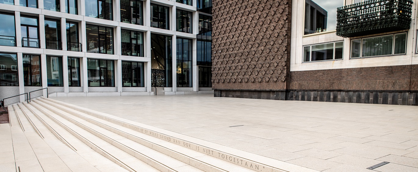 ACO Watermanagement - Referentie Kantoren Header Het Gelders Huis Arnhem Provinciehuis - Plein ACO Squareline 2