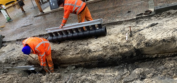 ACO Watermanagement - Project Elburg - Inbouw Qmax Lijnafwateringsgoot En Verzamelleiding In Een Systeem 6
