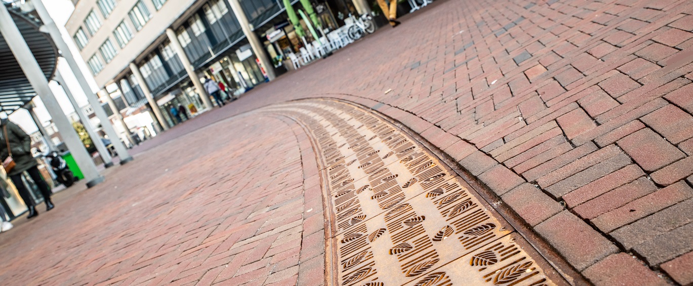 ACO Watermanagement Referentie Openbare Ruimte Emmaplein Zeist Header- Pleinen ACO ExoDrain Lijnafwatering 2