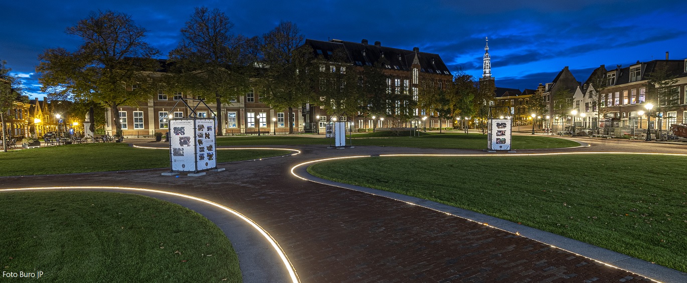 ACO Referentiecase Garenmarkt Leiden - Header -  Lijnafwatering Met Ledverlichting - Buro JP Als Bronvermelding Vermelden